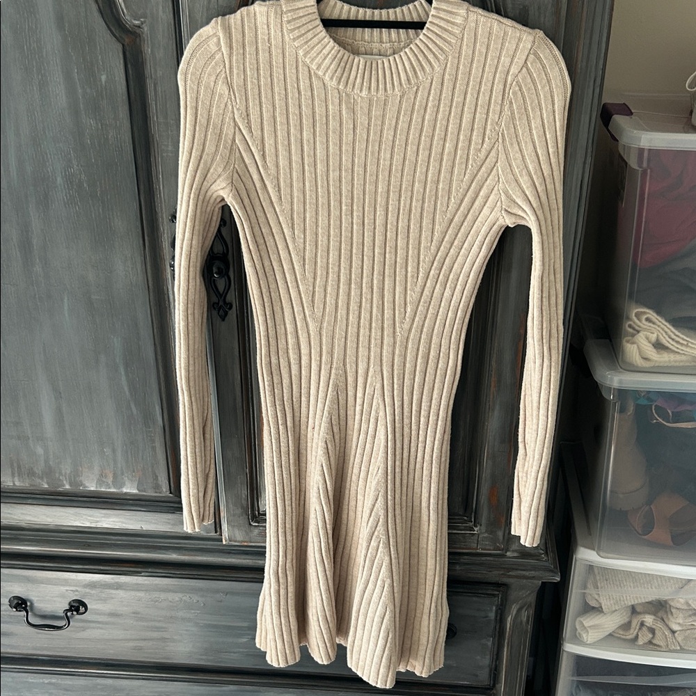 Hollister Cream Long Sleeve Ribbed Dress